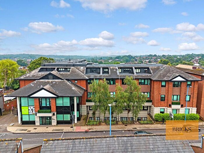 1 Bedroom Flat To Rent In Key Point, High Street, Potters Bar, EN6