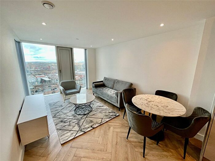 1 Bedroom Flat To Rent In Elizabeth Tower, Chester Road, Manchester, M15