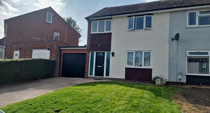 3 Bedroom Property To Rent In Barnett Road, Willenhall, WV13