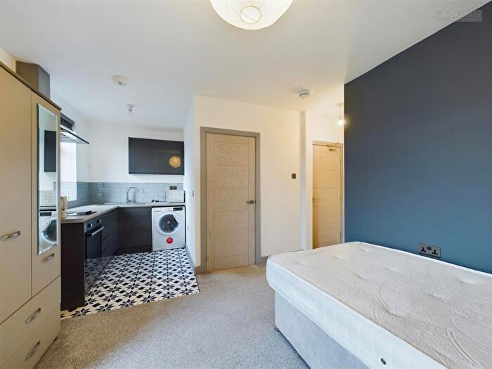 Studio To Rent In Lincoln Road, Peterborough, PE1