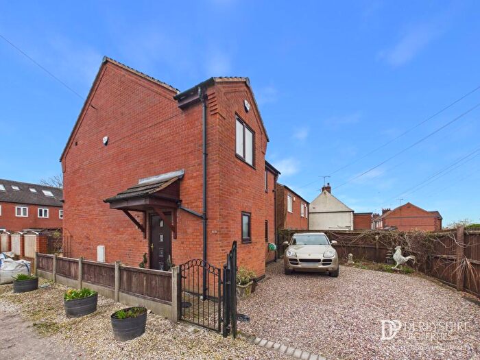 3 Bedroom Detached House For Sale In Alfred Street, South Normanton, DE55