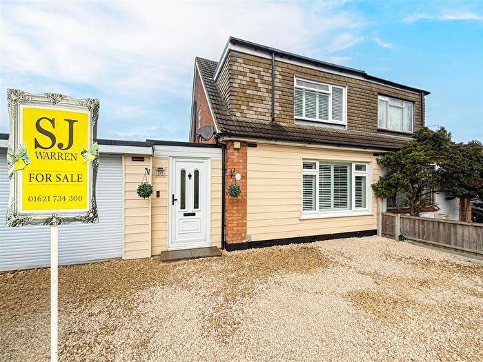 2 Bedroom House For Sale In Coombe Road, Southminster, CM0