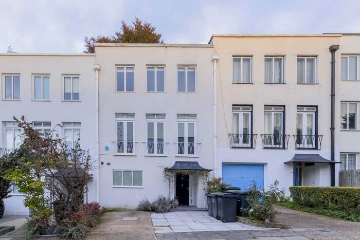 4 Bedroom Terraced House To Rent In Highgate Close, London, N6