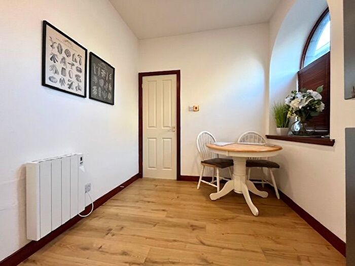 1 Bedroom Flat To Rent In Charlotte Street, Aberdeen, AB25