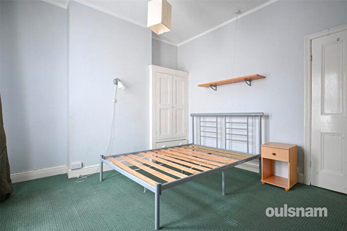3 Bedroom Terraced House For Sale In Long Hyde Road, Bearwood, West Midlands, B67