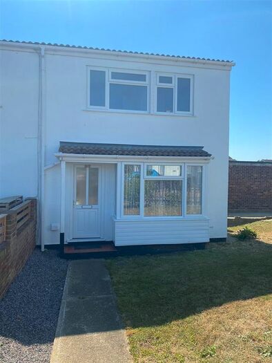 3 Bedroom End Of Terrace House To Rent In Melody Close, Warden, Sheerness, ME12