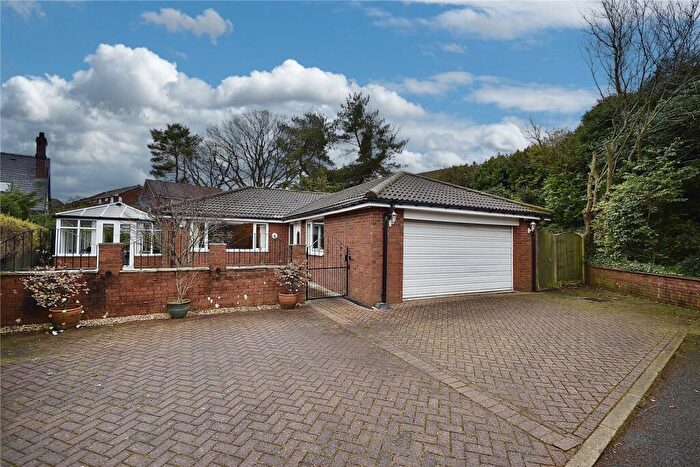 3 Bedroom Detached Bungalow For Sale In Tall Trees Close, Royton, Oldham, Greater Manchester, OL2