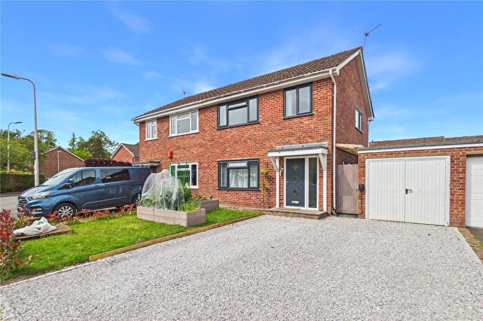 3 Bedroom Semi Detached House For Sale In Balfour Crescent, Newbury, Berkshire, RG14