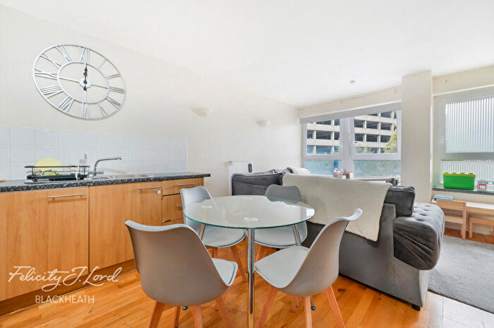 2 Bedroom Apartment For Sale In Calderwood Street, London, SE18