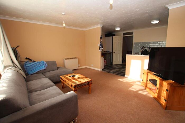 1 Bedroom Apartment For Sale In Parklands Court, Saxmundham Way, Clacton-on-Sea, CO16