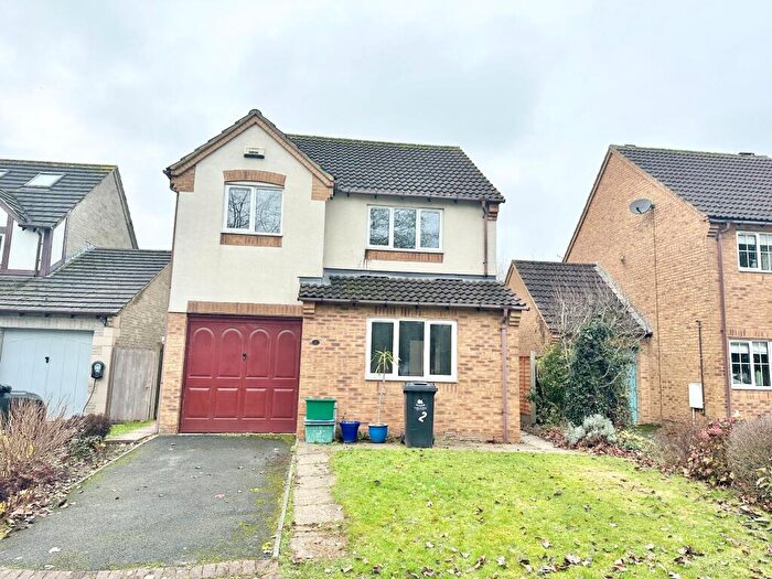 3 Bedroom Detached House To Rent In Steeple View, Lydney, GL15