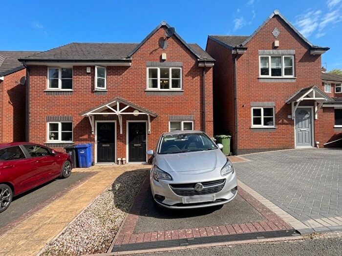2 Bedroom Semi-Detached House For Sale In Prospect Row, Dudley, DY2