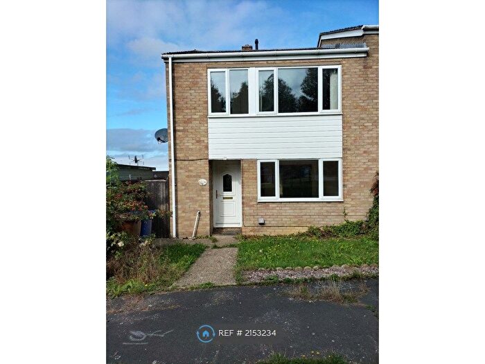3 Bedroom Semi-Detached House To Rent In Abbotts Road, Haverhill, CB9