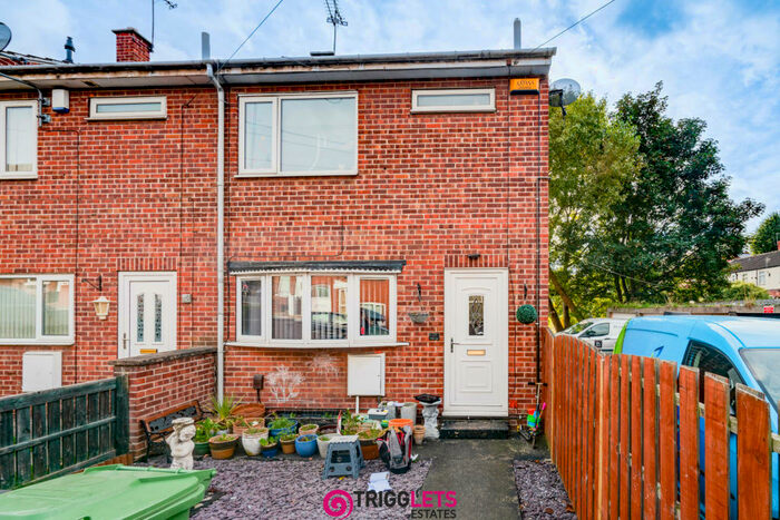 3 Bedroom Semi-Detached House To Rent In Cliffield Road, Mexborough, South Yorkshire, S64