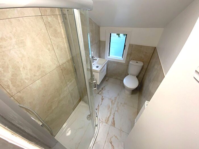 1 Bedroom Flat To Rent In Gilbey Road, London, SW17
