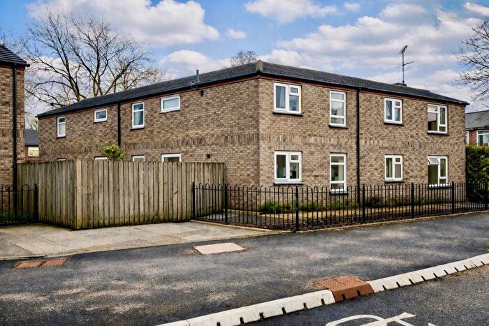 2 Bedroom Maisonette For Sale In Catherine Street, Cardiff, CF24
