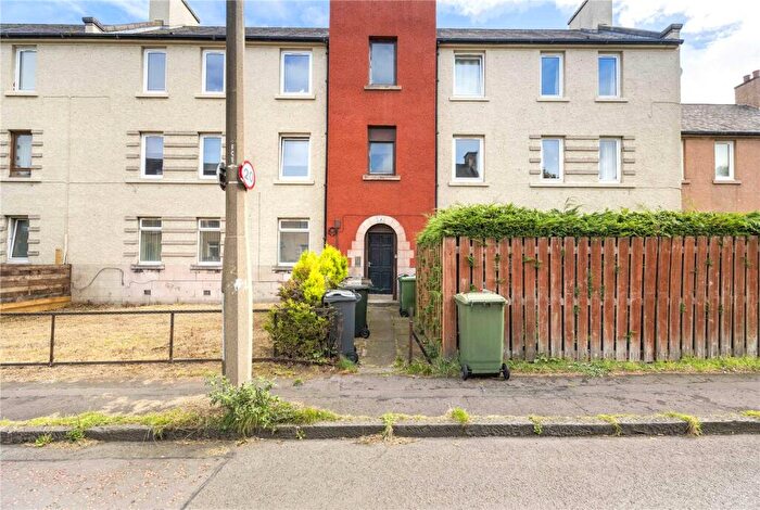 3 Bedroom Apartment For Sale In / Ferry Road Place, Pilton, Edinburgh, EH4