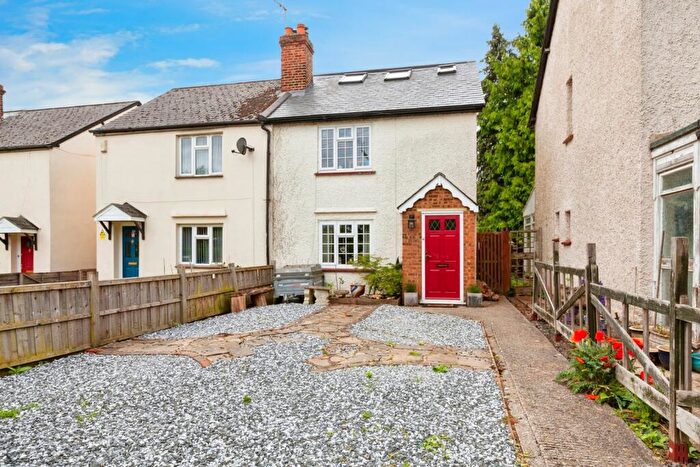 3 Bedroom Semi-Detached House For Sale In Coronation Road, Littlewick Green, Maidenhead, Berkshire, SL6