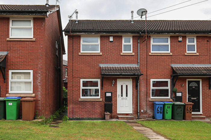 2 Bedroom Terraced House For Sale In Railway Street, Heywood, OL10