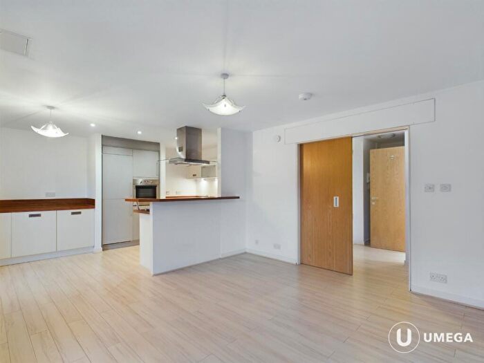 2 Bedroom Apartment To Rent In East Pilton Farm Avenue, Pilton, Edinburgh, EH5