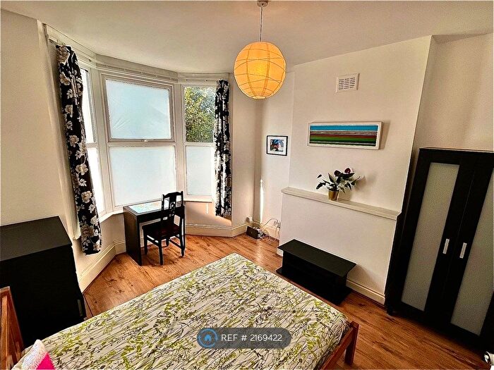 5 Bedroom Terraced House To Rent In Woolwich Road, London, SE7