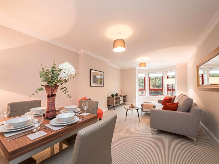 3 Bedroom Flat To Rent In Orchard Brae Avenue, Edinburgh, EH4