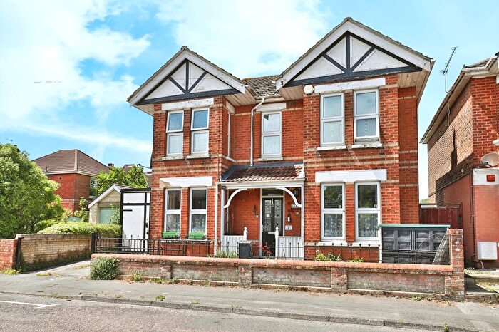 3 Bedroom Detached House For Sale In Abbott Road, Bournemouth, Dorset, BH9