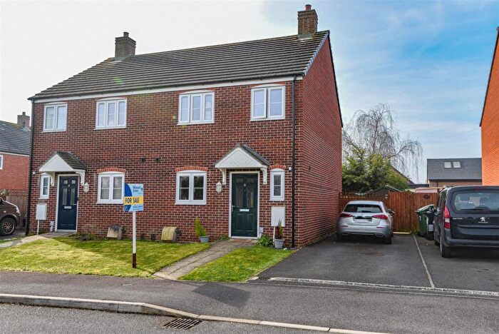 3 Bedroom Semi-Detached House For Sale In Barton Field, Cambridge, Gloucester, GL2
