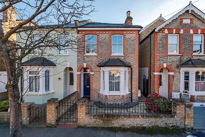 4 Bedroom Detached House For Sale In Shortlands Road, Kingston Upon Thames, KT2