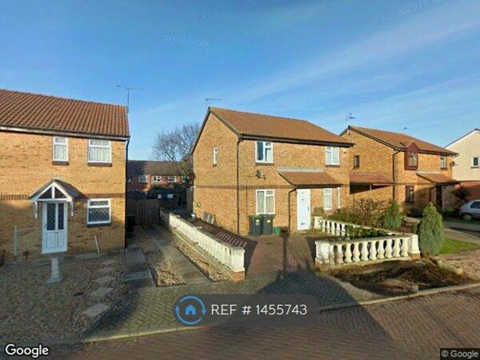 2 Bedroom Semi-Detached House To Rent In Lucas Road, Snodland, ME6