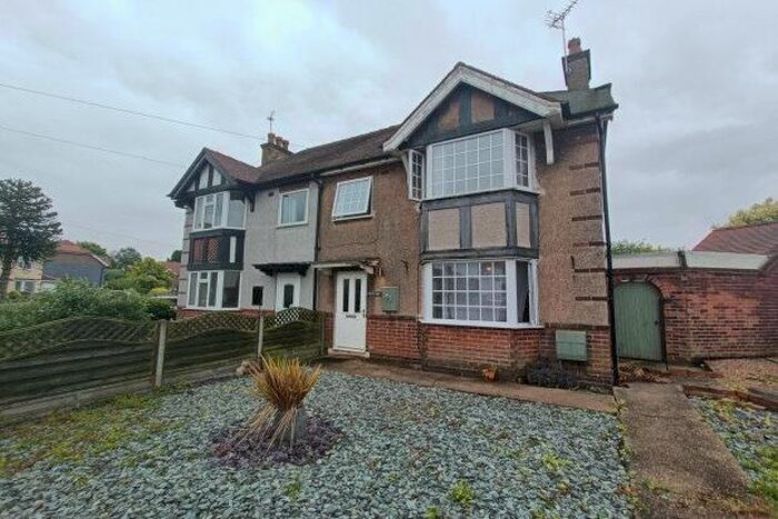 3 Bedroom Semi-Detached House To Rent In Hazel Street, Sutton-In-Ashfield, NG17