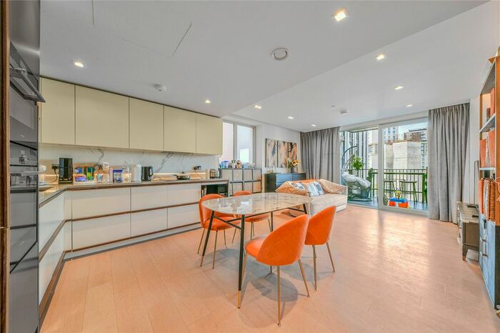 3 Bedroom Flat To Rent In Edgware Road, London, W2