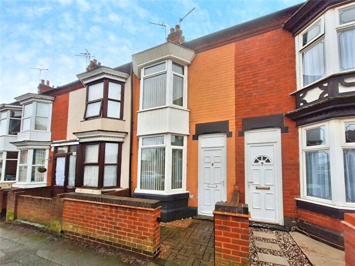 3 Bedroom Terraced House For Sale In St. Marys Road, Nuneaton, Warwickshire, CV11