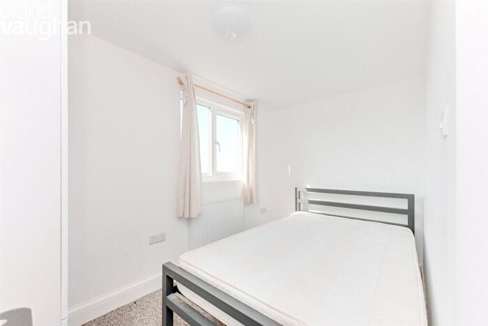 1 Bedroom Terraced House To Rent In Eastbourne Road, Brighton, East Sussex, BN2