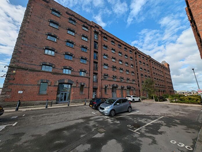 2 Bedroom Flat For Sale In East Float Quay, Dock Road, Birkenhead, CH41