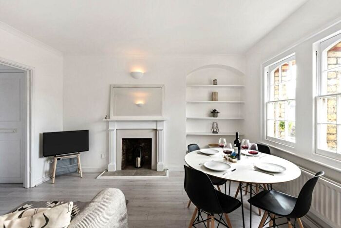 1 Bedroom Flat To Rent In Brewers Buildings, Rawstorne Street, EC1V