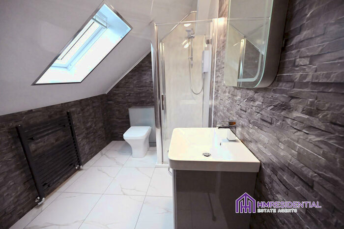 2 Bedroom Apartment To Rent In Flat Lewis Drive, NE4