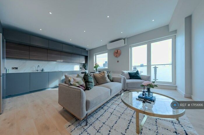 2 Bedroom Flat To Rent In Artichoke Hill, London, E1W
