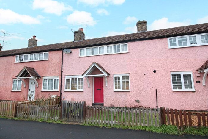 2 Bedroom Terraced House For Sale In Common View, Letchworth Garden City, SG6