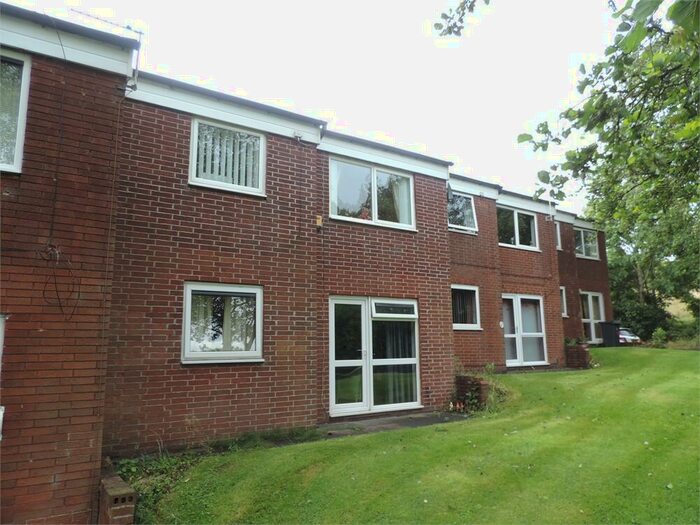 2 Bedroom Flat To Rent In Limefield Brow, Walmersley, Bury, BL9