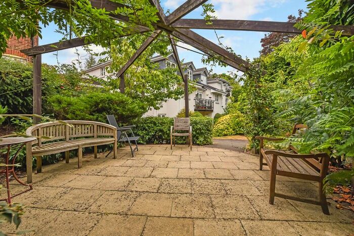 2 Bedroom Apartment To Rent In Tower Road, Liphook, GU30
