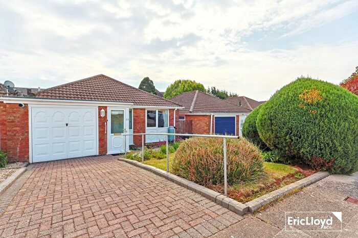 2 Bedroom Detached Bungalow For Sale In Tavistock Place, Paignton, TQ4