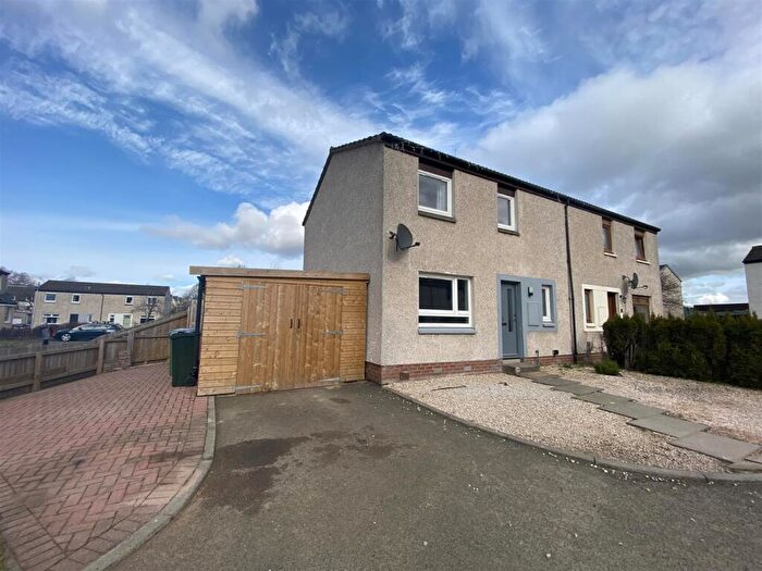 3 Bedroom Semi-Detached House To Rent In Ericht Way, Scone, PH2