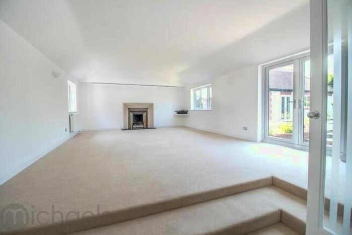 5 Bedroom Detached Bungalow To Rent In Great Tey Road, Little Tey, Colchester, CO6