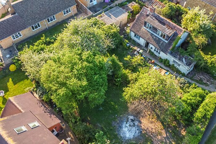 2 Bedroom Detached House For Sale In Cumnor Village, Oxford, OX2