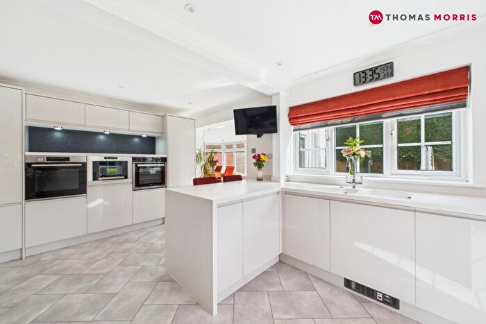 4 Bedroom Detached House For Sale In Manchester Way, St. Ives, Cambridgeshire, PE27