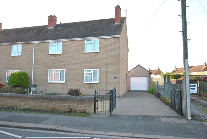 3 Bedroom Semi-Detached House For Sale In Walsh Avenue, Bristol, BS14