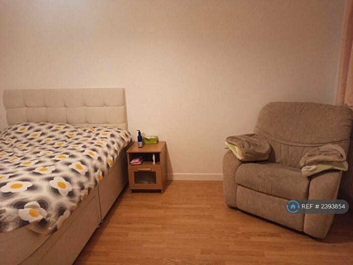 1 Bedroom Flat To Rent In Saent House, Sutton Coldfield, B72