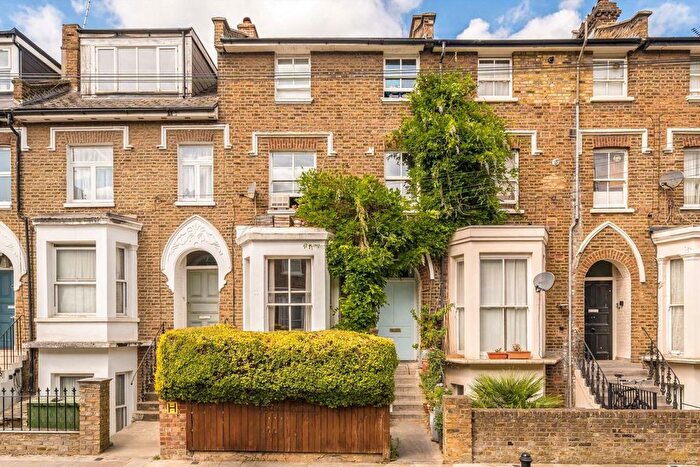 1 Bedroom Flat For Sale In Adelaide Grove, London, W12