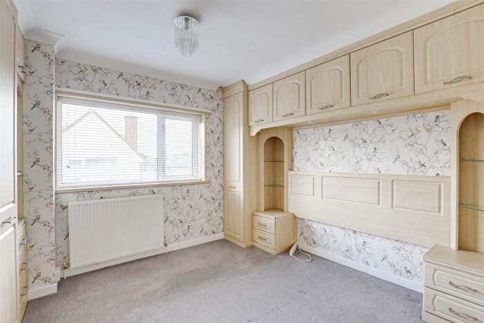 3 Bedroom Detached House For Sale In Woodthorpe Drive, Woodthorpe, NG5